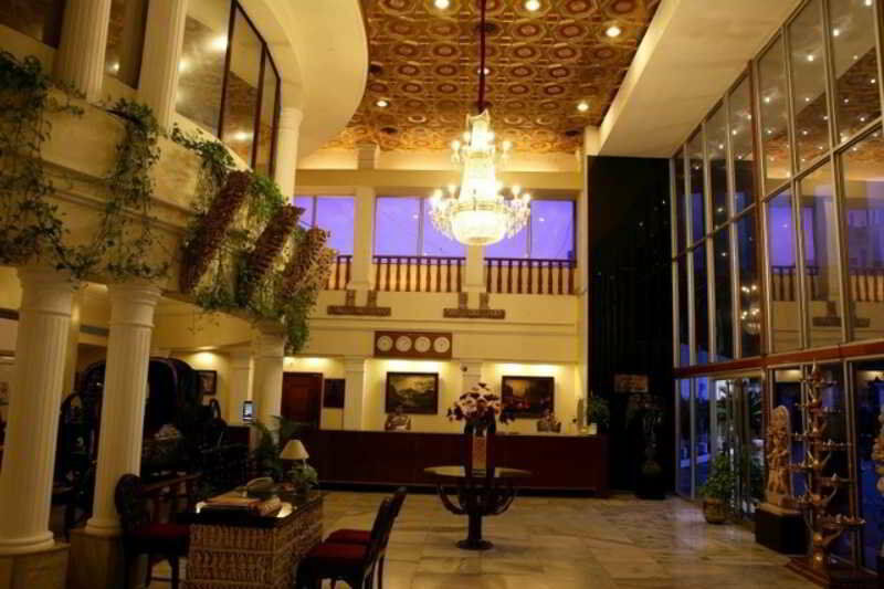 فندق فندق أمباسادور بالافا تشيناي المظهر الخارجي الصورة